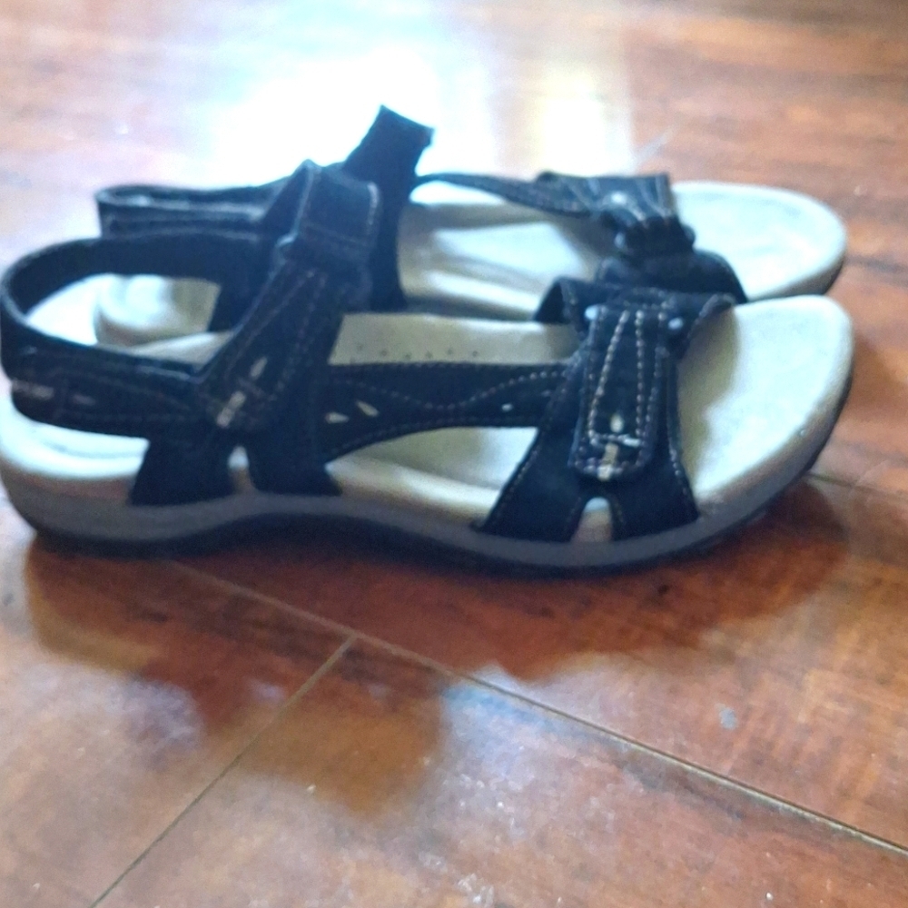 Earth Origins Women’s black suede Leather Flat Heel Sandals Shoes US 9… - Picture 6 of 12
